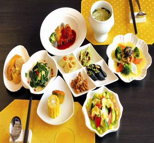 企業(yè)怎樣選擇標(biāo)準(zhǔn)食堂承包優(yōu)點